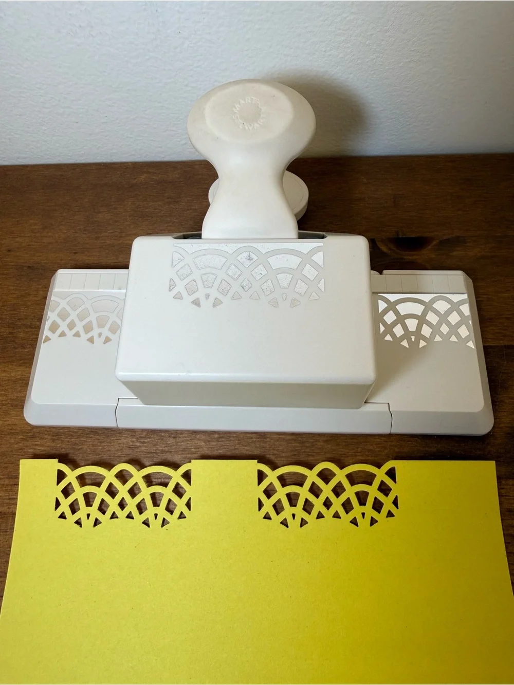 Martha Stewart SPIRAL ARCHES Arch Deep Border Edge Punches Paper Punch